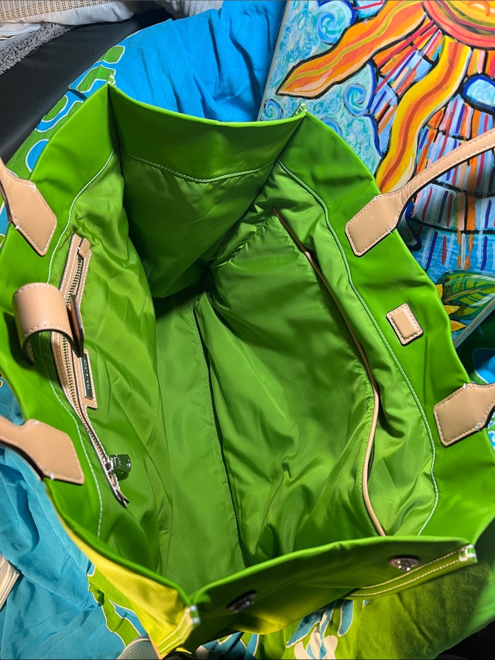 Tory Burch Bright grass Green Tote with Natural Trim (P12) - Picture 5 of 6